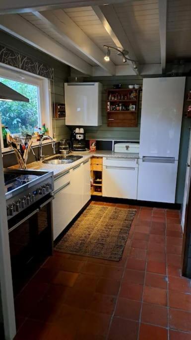 Comfortable Chalet In A Unique Location In Forest Essen 外观 照片